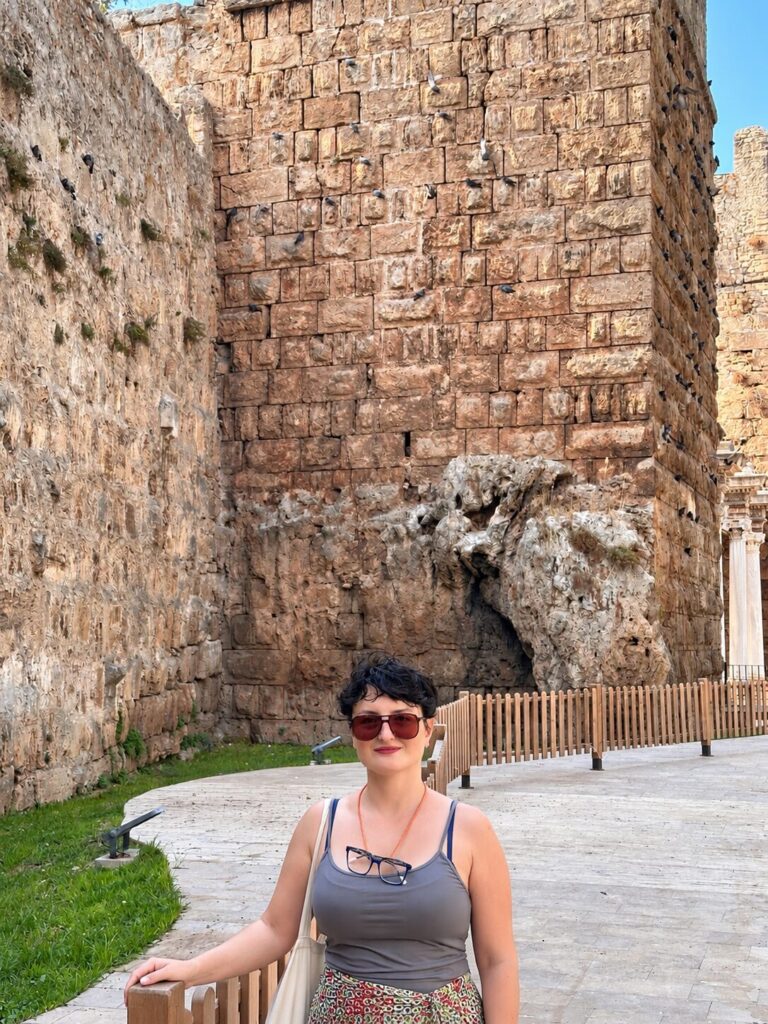 Sevde Gül Eren, Antalya Kaleiçi tarihi surları önünde